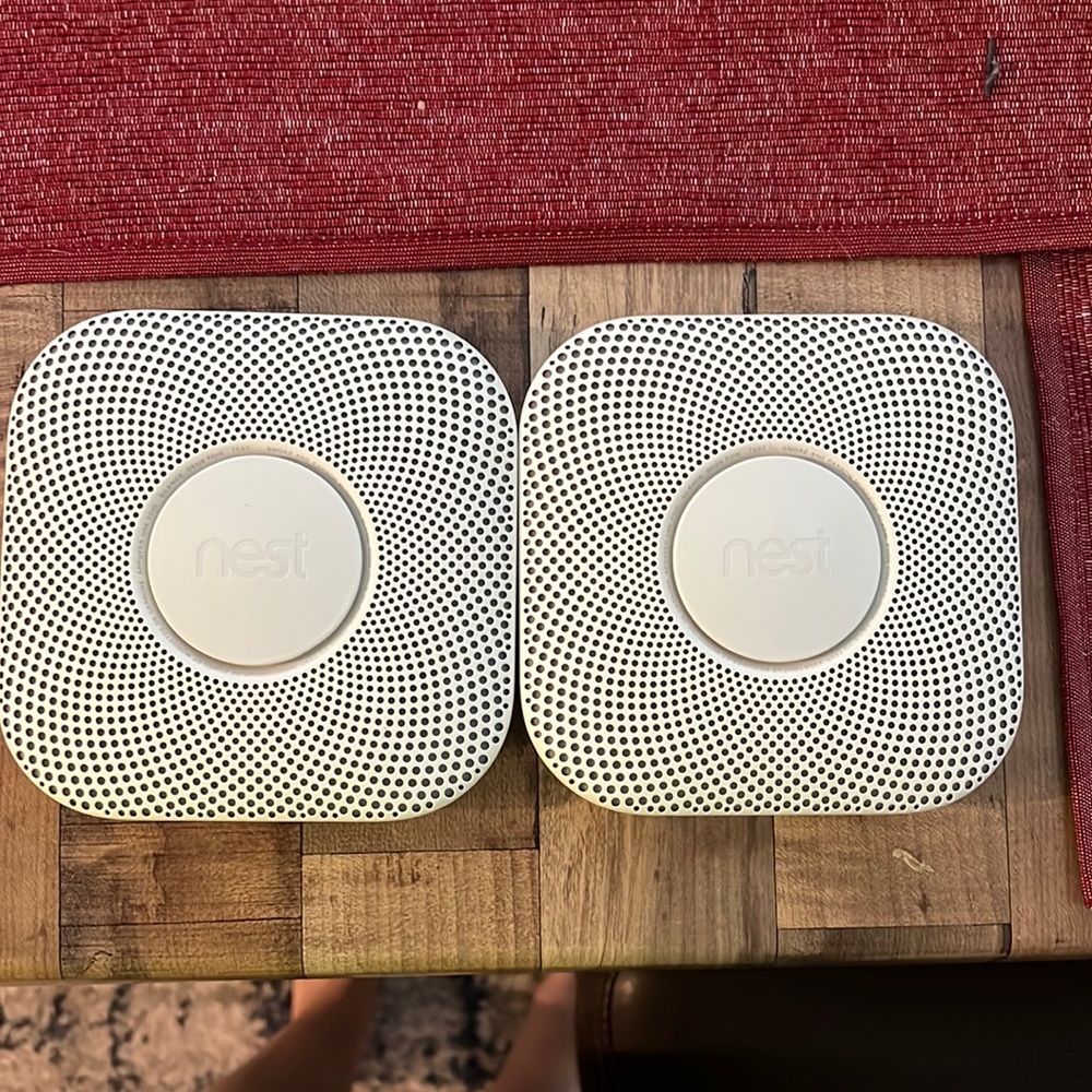 Nest smoke and carbon monoxide detectors